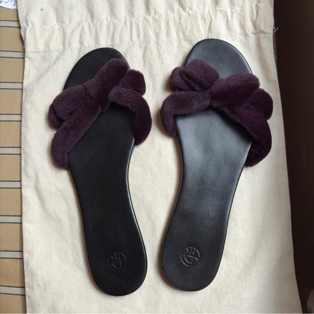 🥀 The Row Hollie Mink Slide Sandals
Women's Size: US 7 | IT 37.5 🥀 - Picture 14 of 14